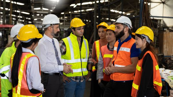 Project Expert Team Revco Electric: Expert Project Teams for Your Success | REVCO Lighting ...