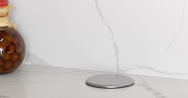 Lew Electric PUR20-S-AC-USB 505274